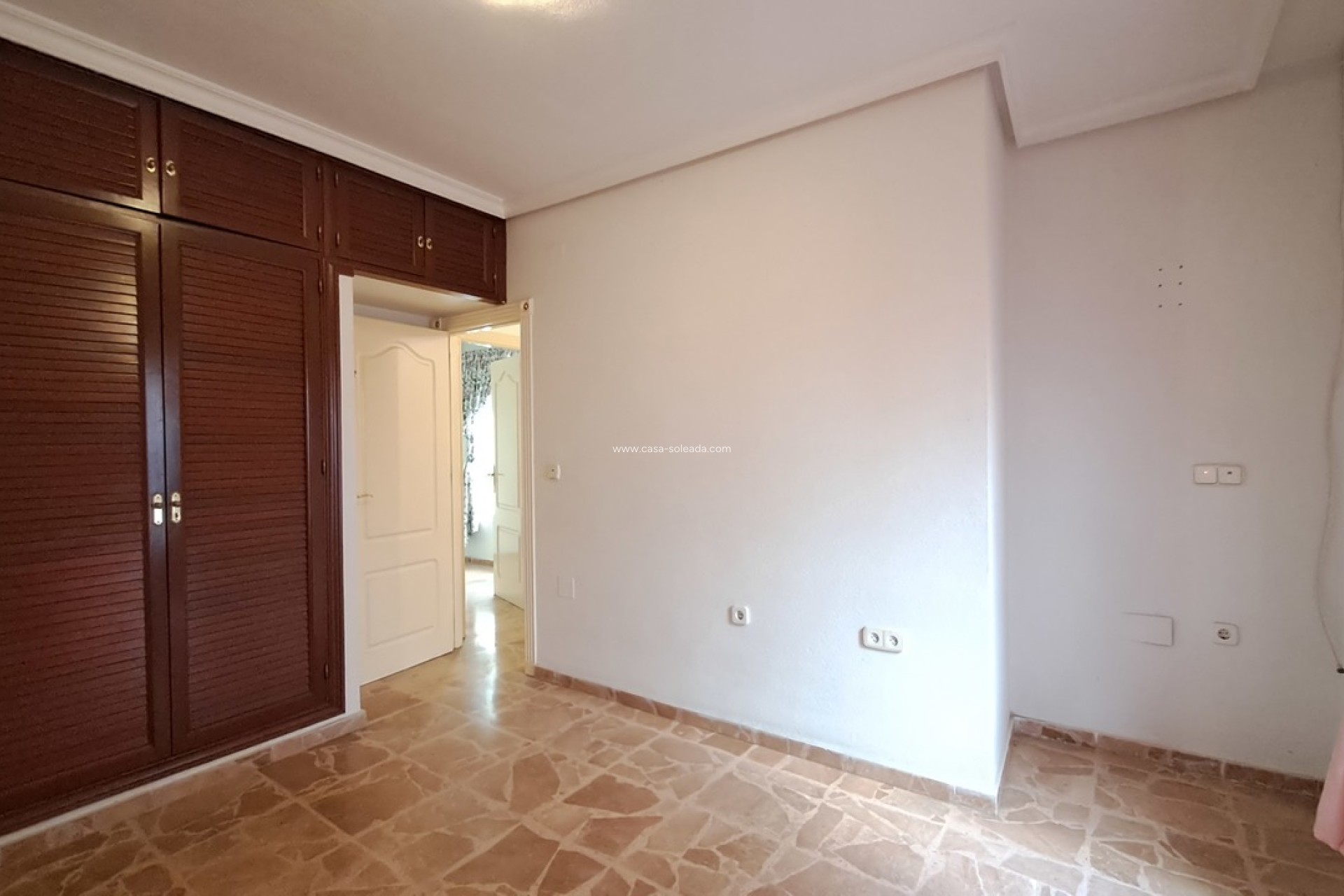 Resale - Apartment / flat - Torrevieja