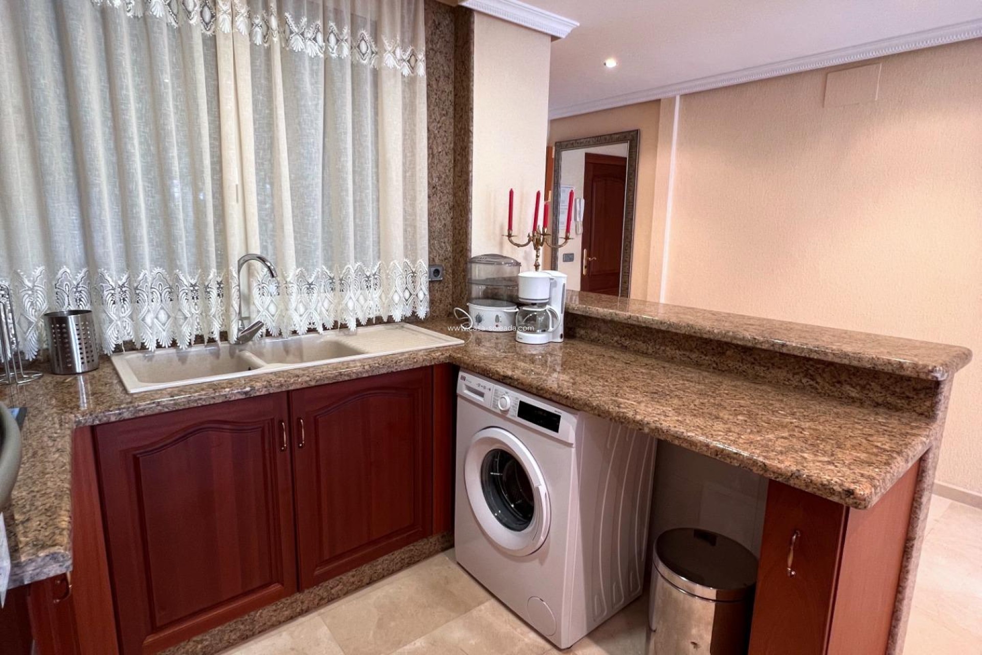 Resale - Apartment / flat - Torrevieja