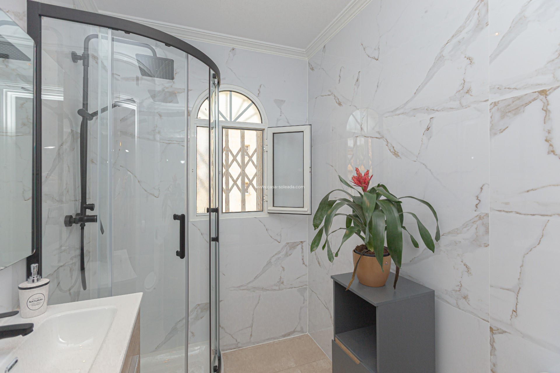 Resale - Bungalow - La Zenia