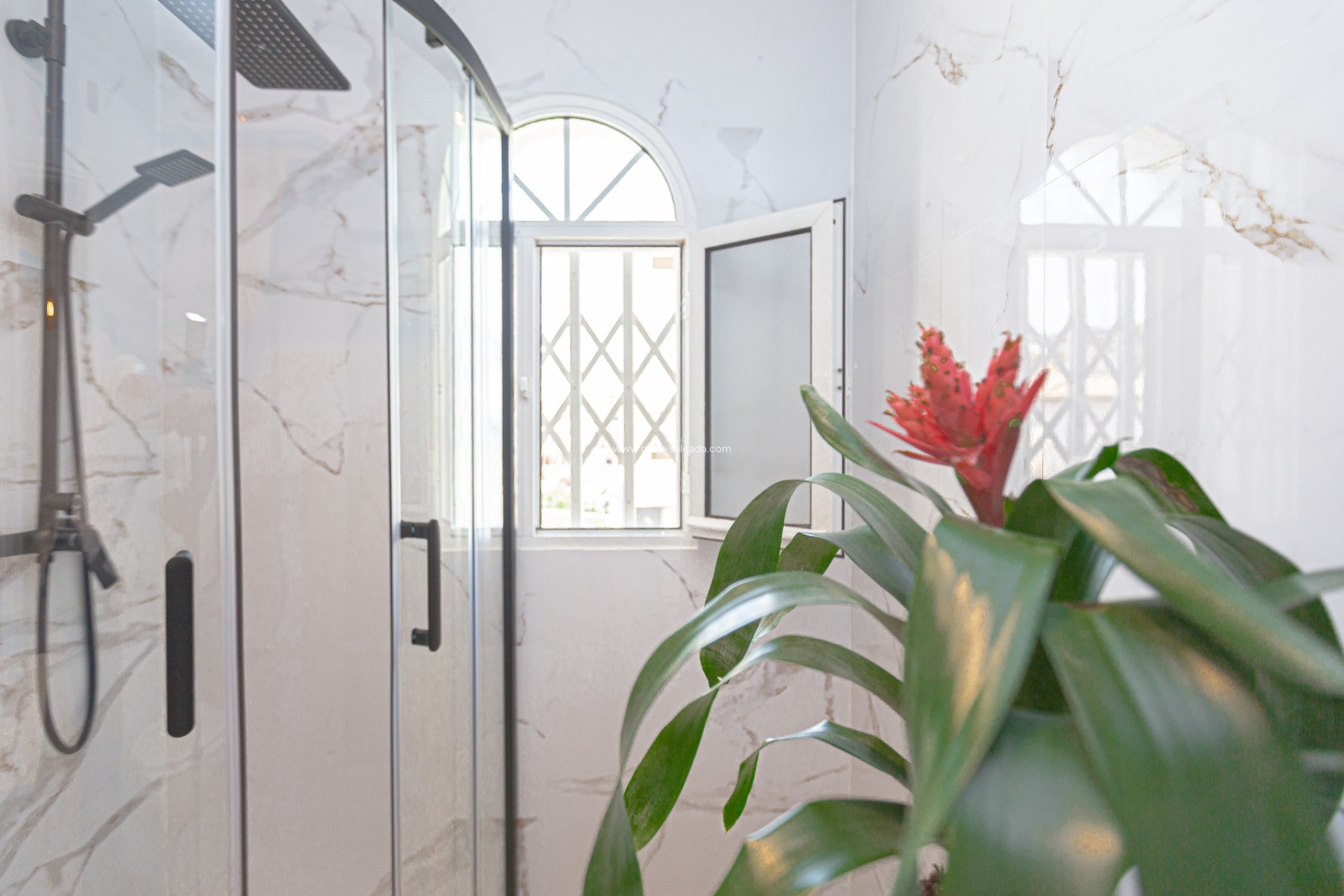 Resale - Bungalow - La Zenia