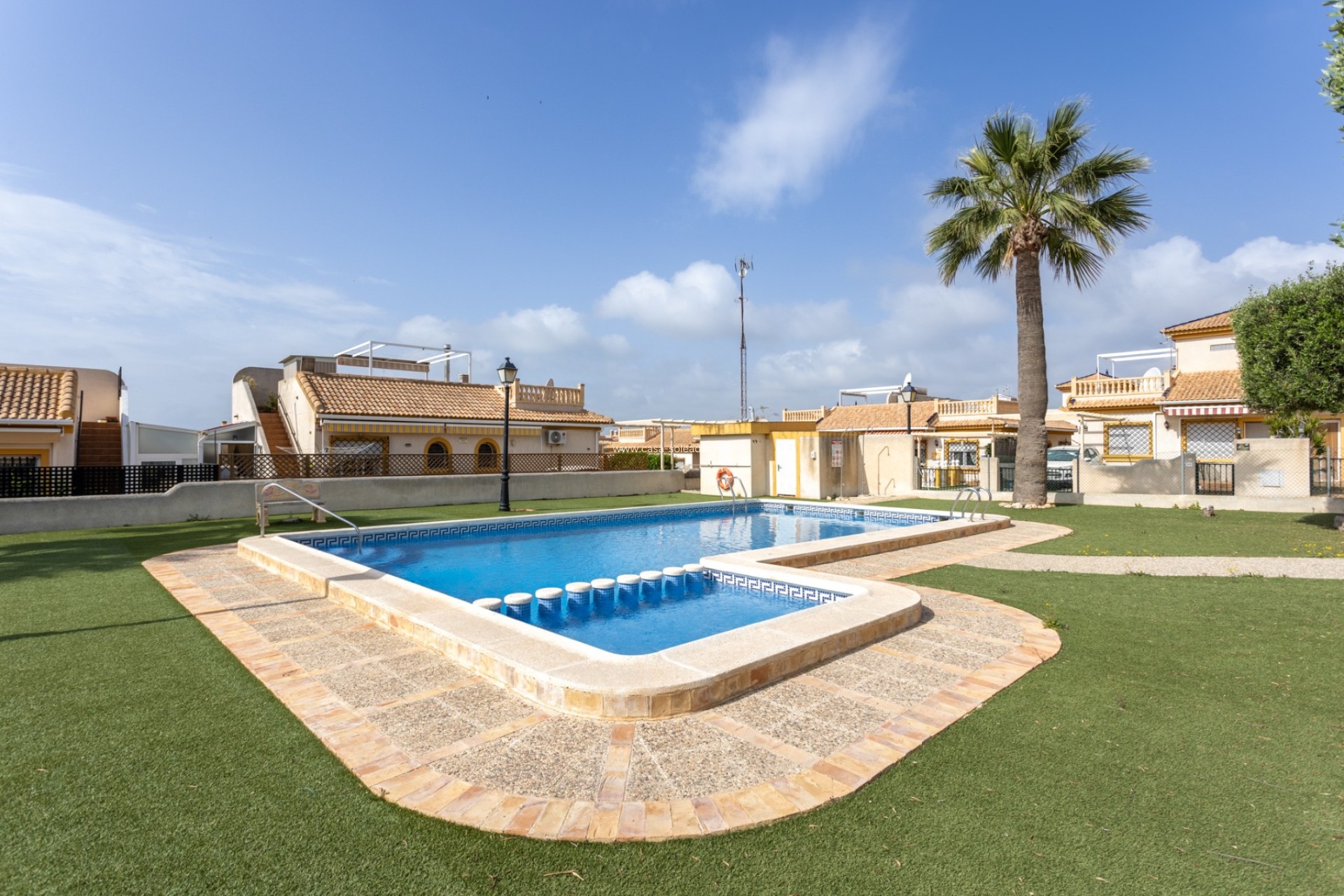 Resale - Bungalow - Los Montesinos
