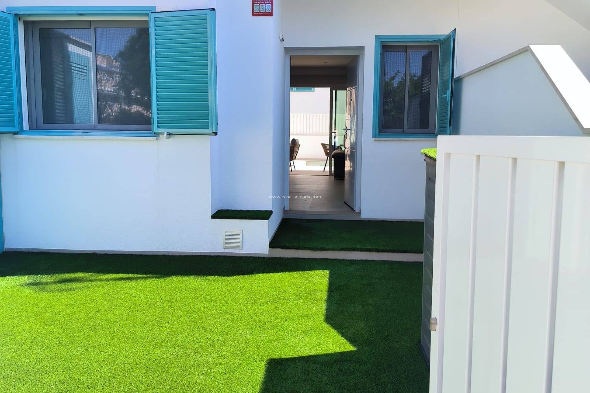 Resale - Bungalow - Pilar de la Horadada - El Mojón
