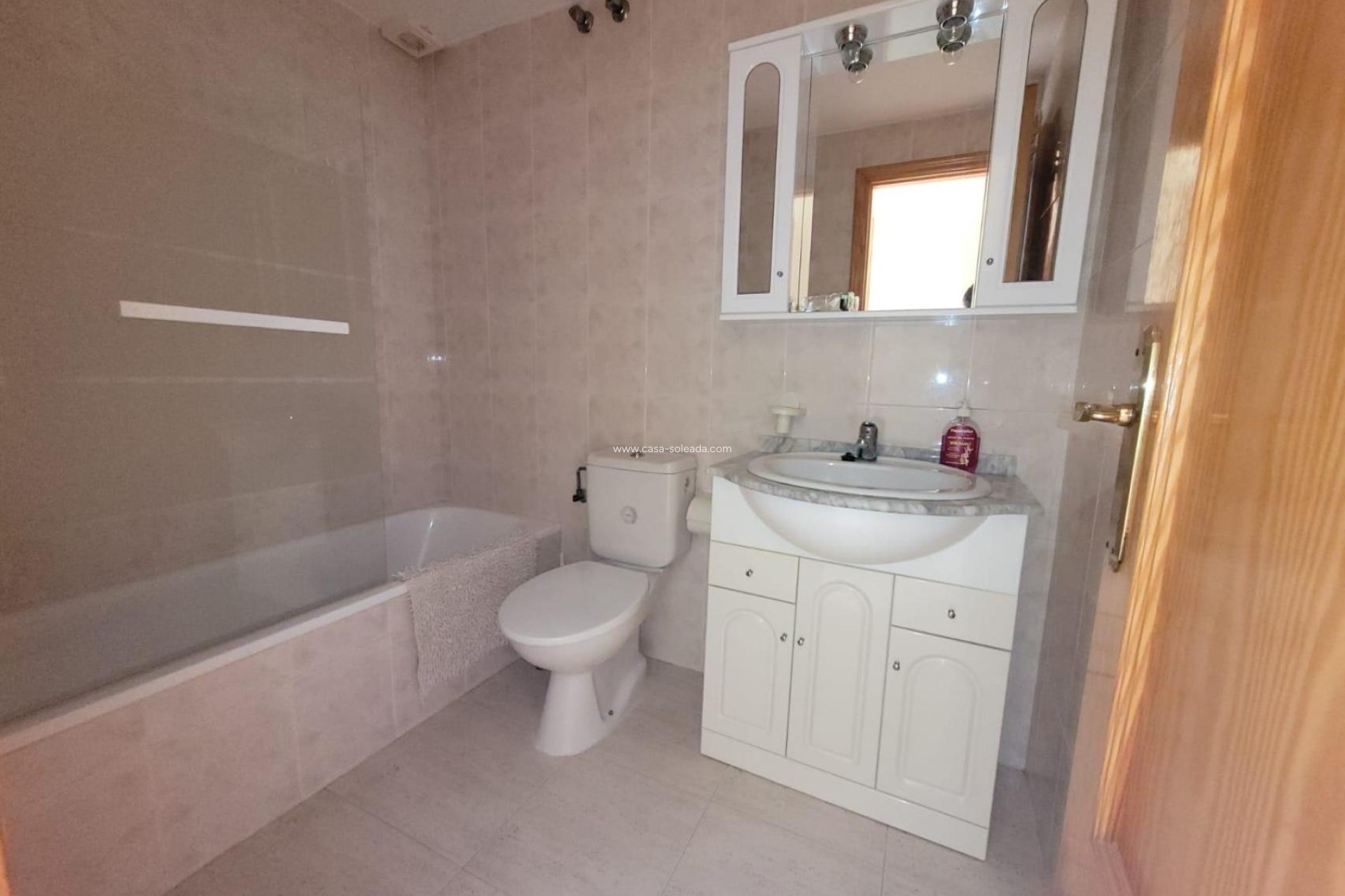 Resale - Bungalow - San Miguel de Salinas - Inland