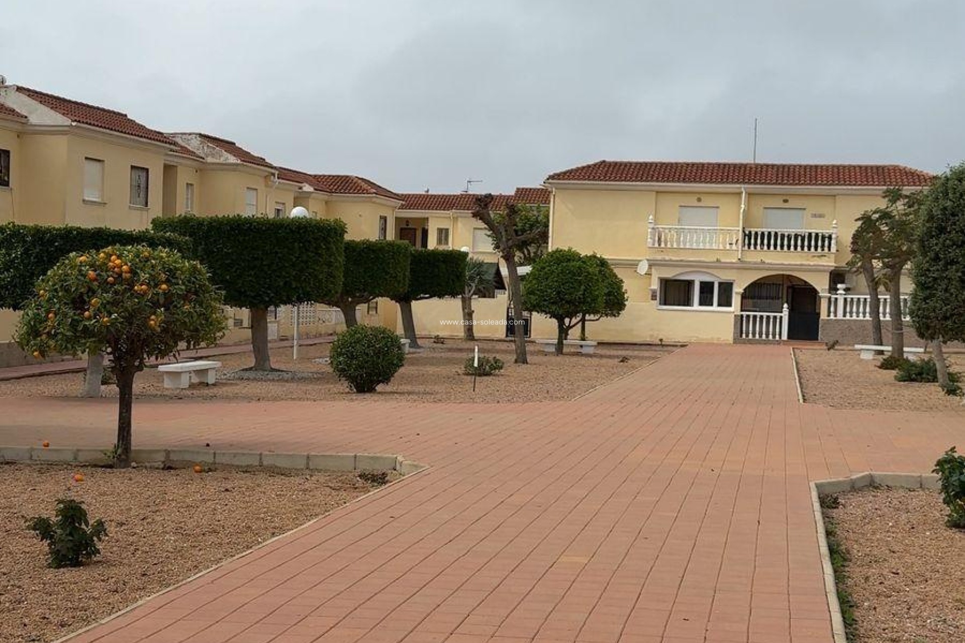 Resale - Bungalow - Torrevieja - Aguas nuevas