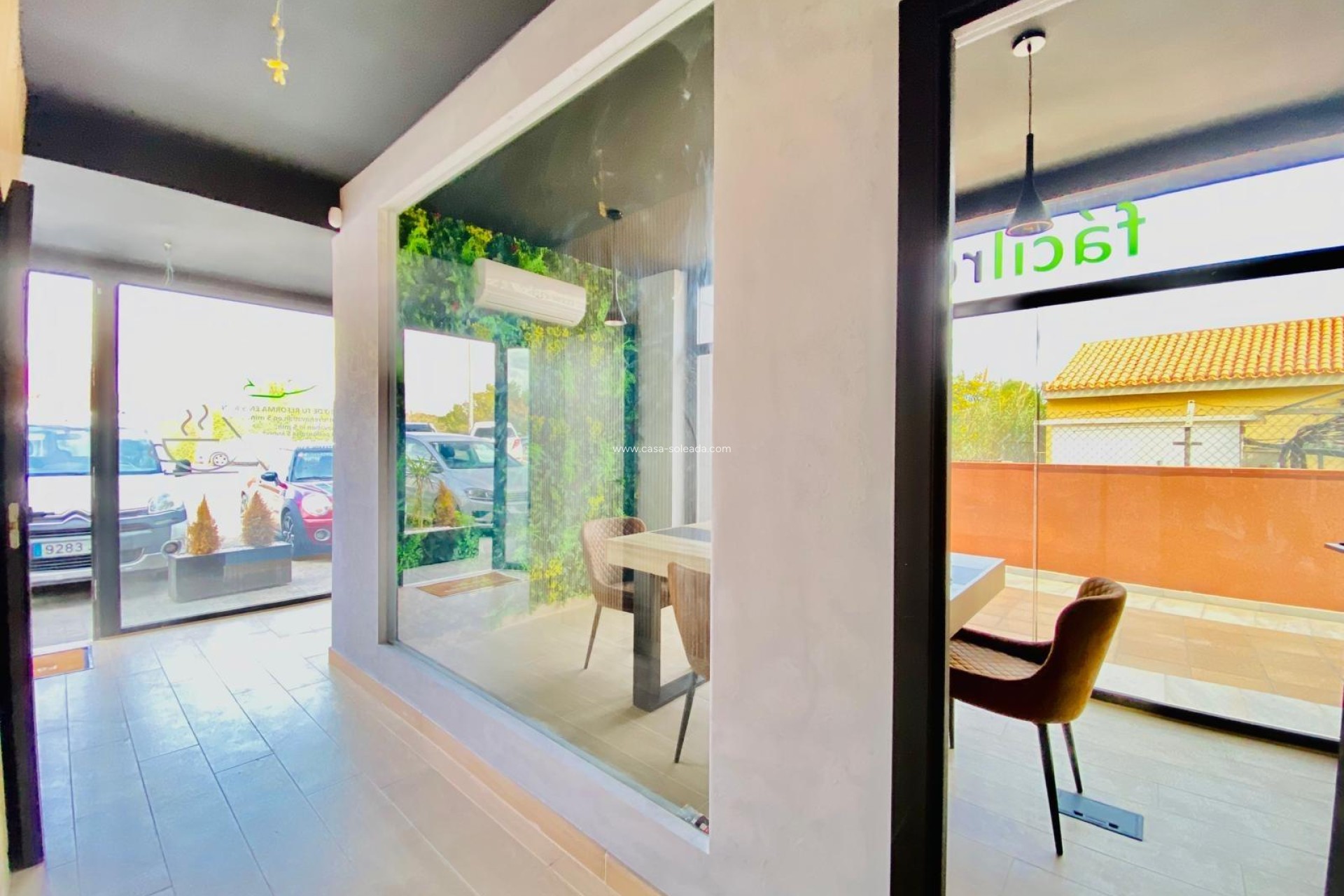 Resale - Commercial - Orihuela Costa - Villamartín