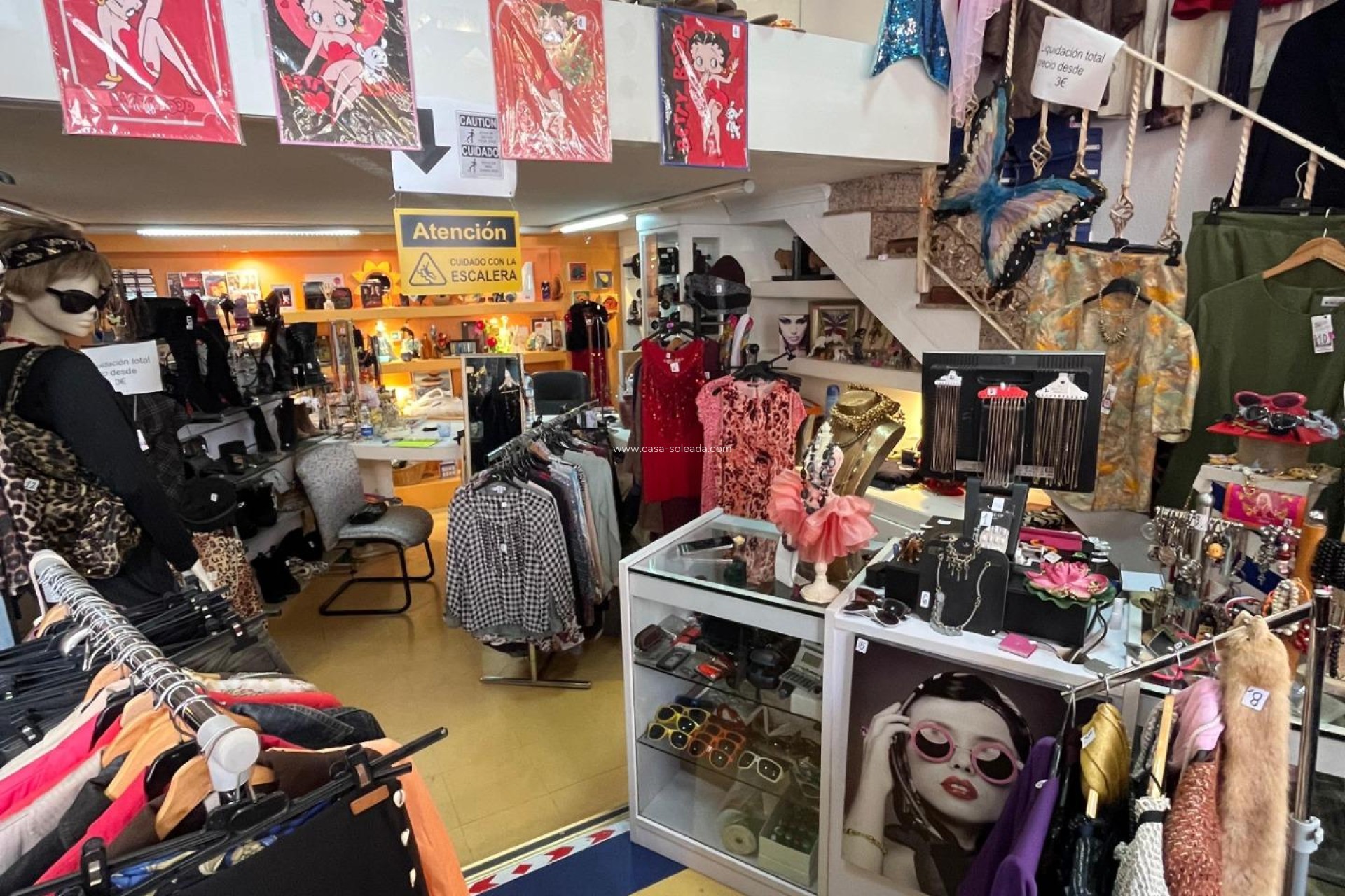 Resale - Commercial - Torrevieja