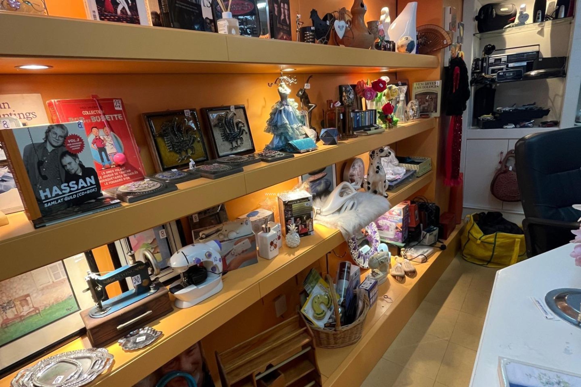 Resale - Commercial - Torrevieja