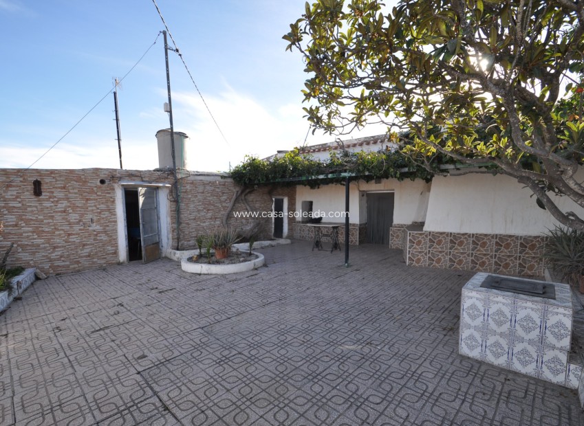 Resale - Country Property/Finca - Pinoso - Inland