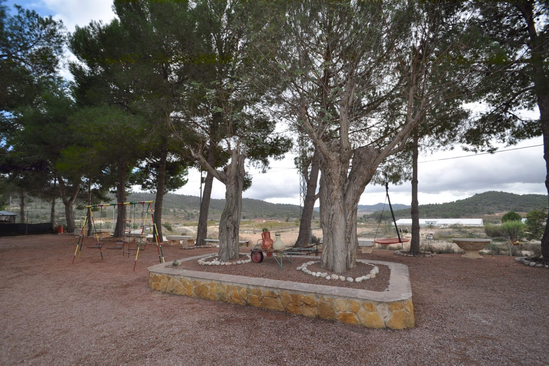 Resale - Country Property/Finca - Pinoso - Inland