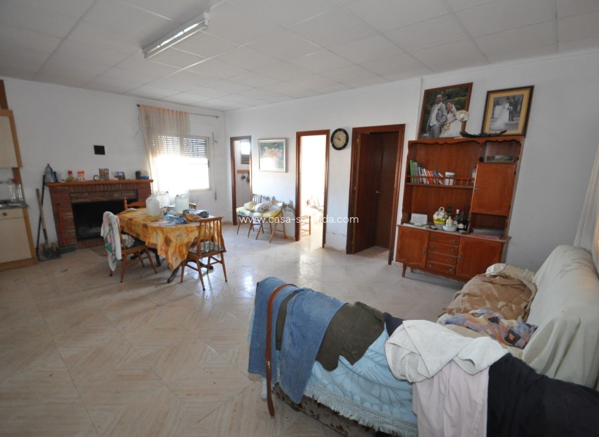Resale - Country Property/Finca - Pinoso - Inland