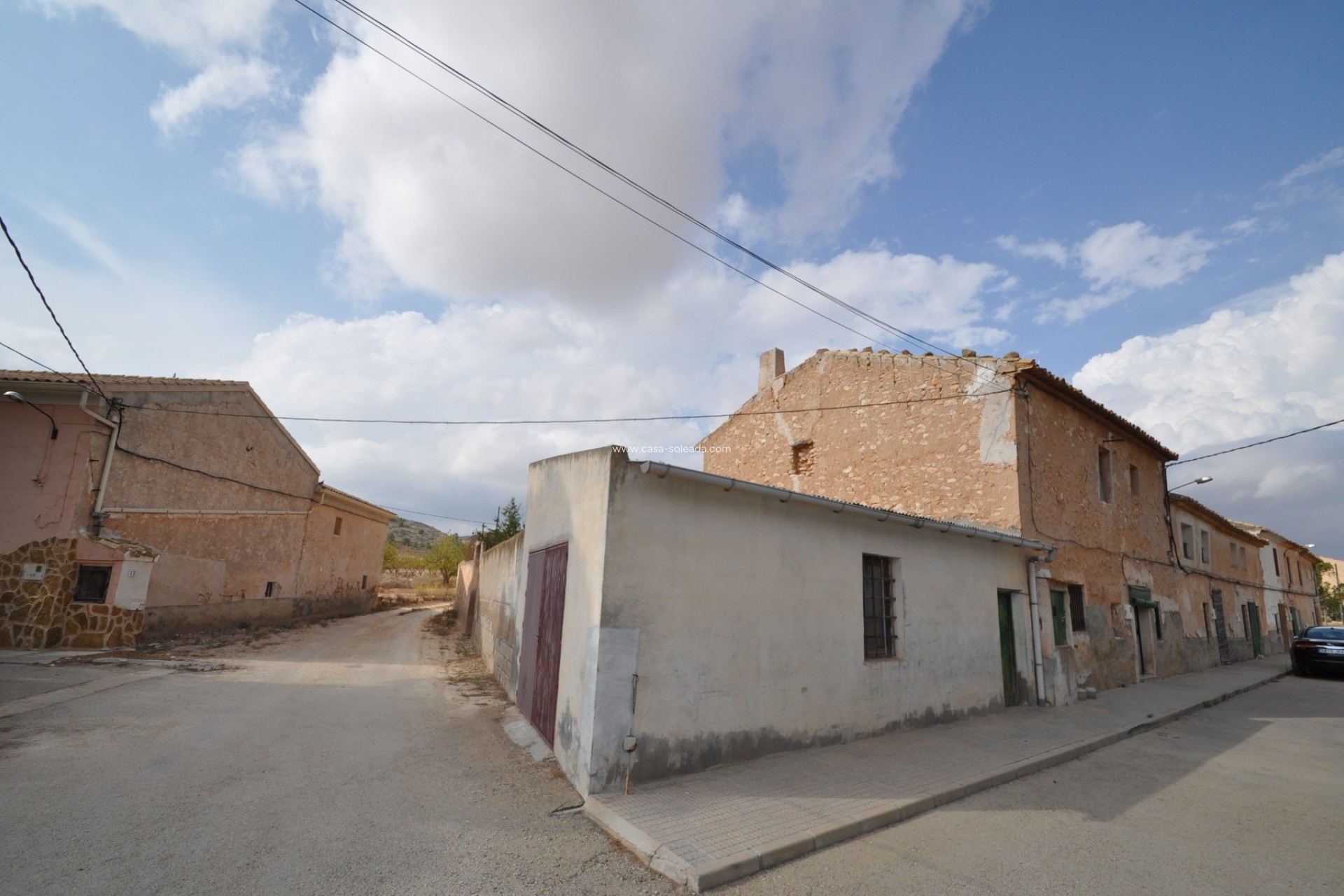 Resale - Country Property/Finca - Pinoso - Inland