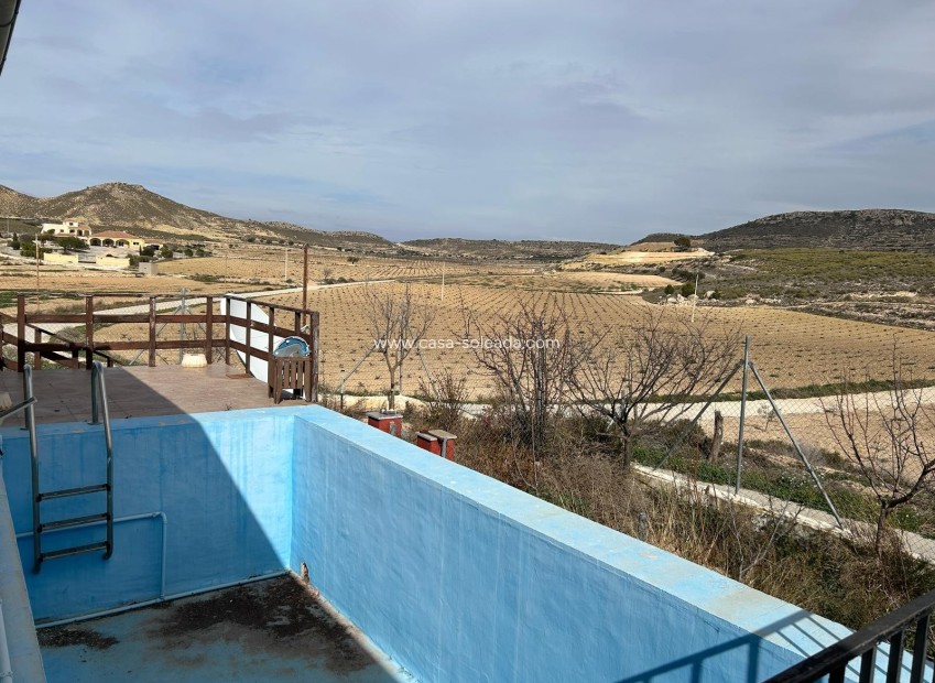 Resale - Country Property/Finca - Torre Del Rico