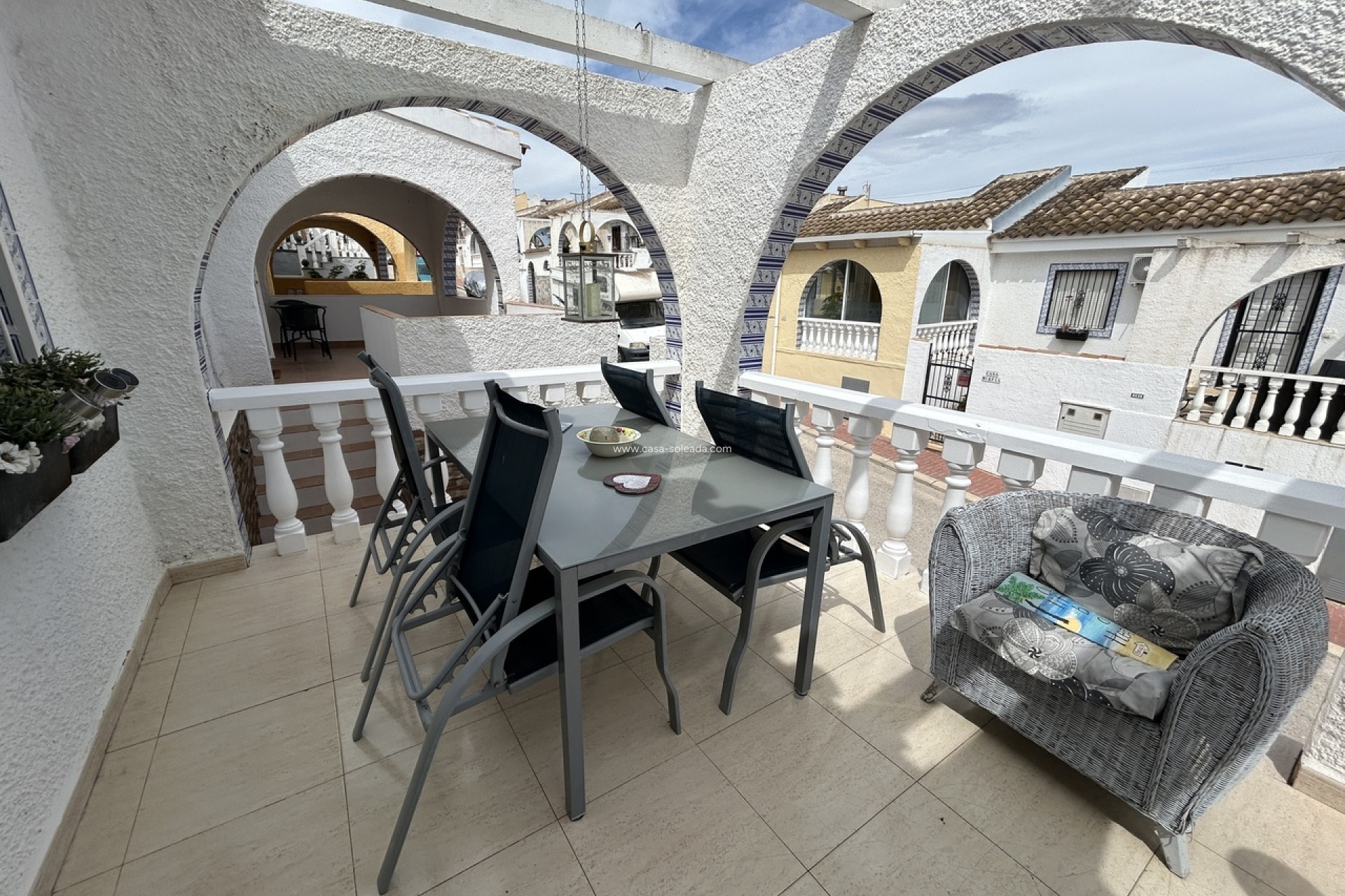 Resale - Townhouse - Camposol - Inland