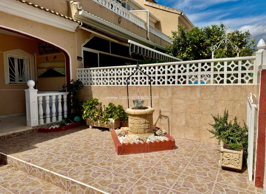 Resale - Townhouse - Ciudad Quesada