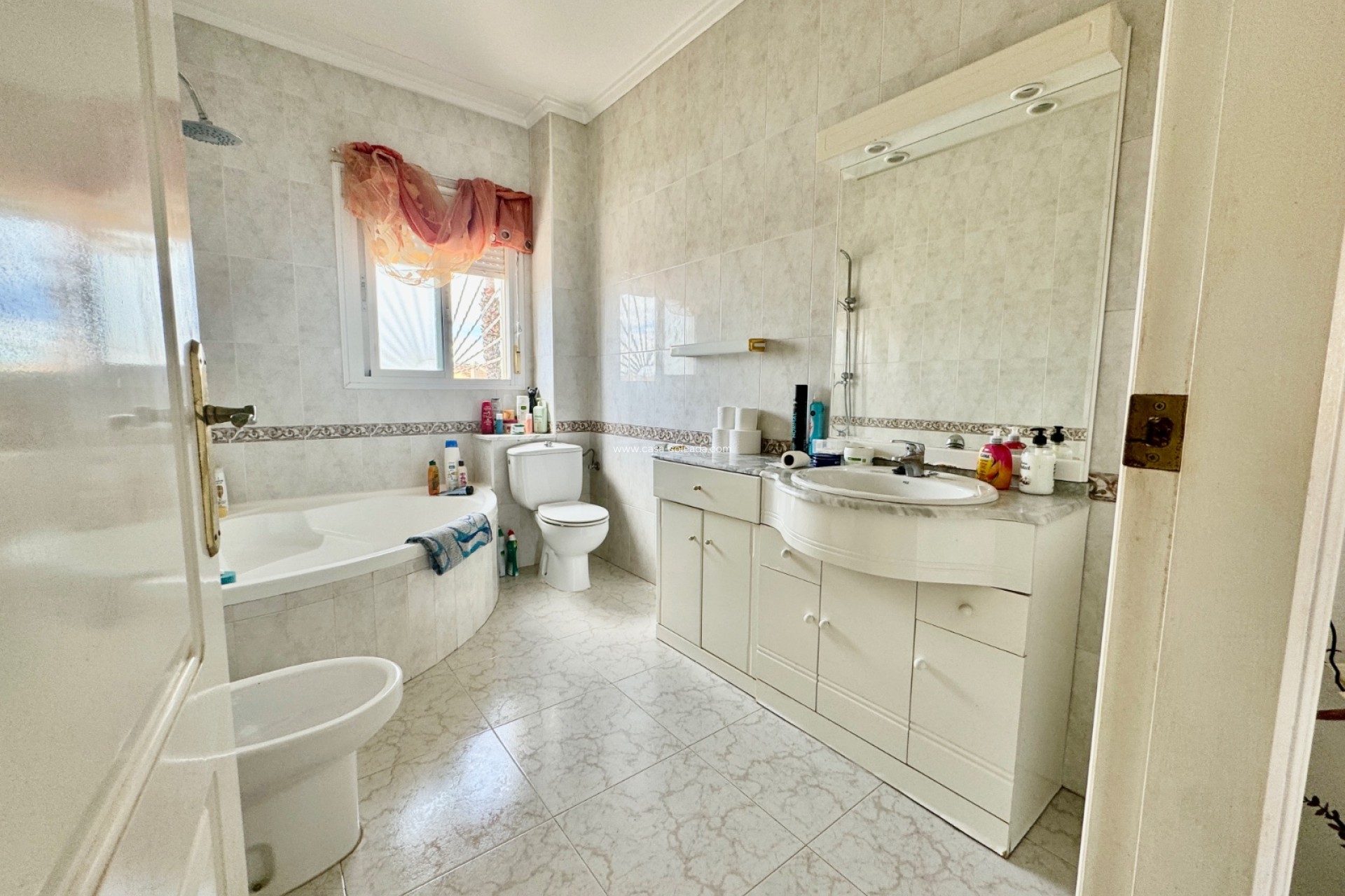 Resale - Townhouse - Ciudad Quesada