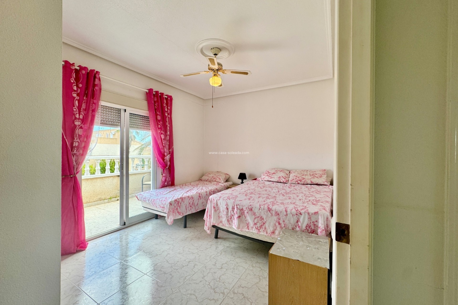 Resale - Townhouse - Ciudad Quesada