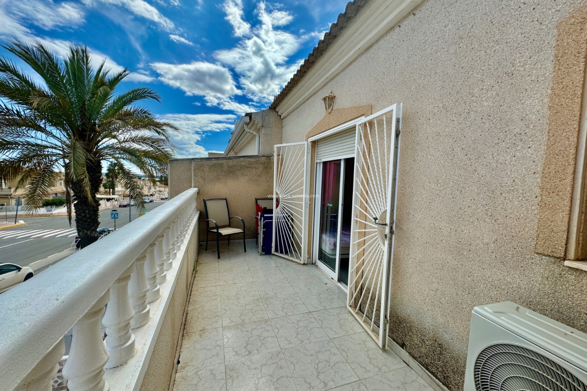 Resale - Townhouse - Ciudad Quesada