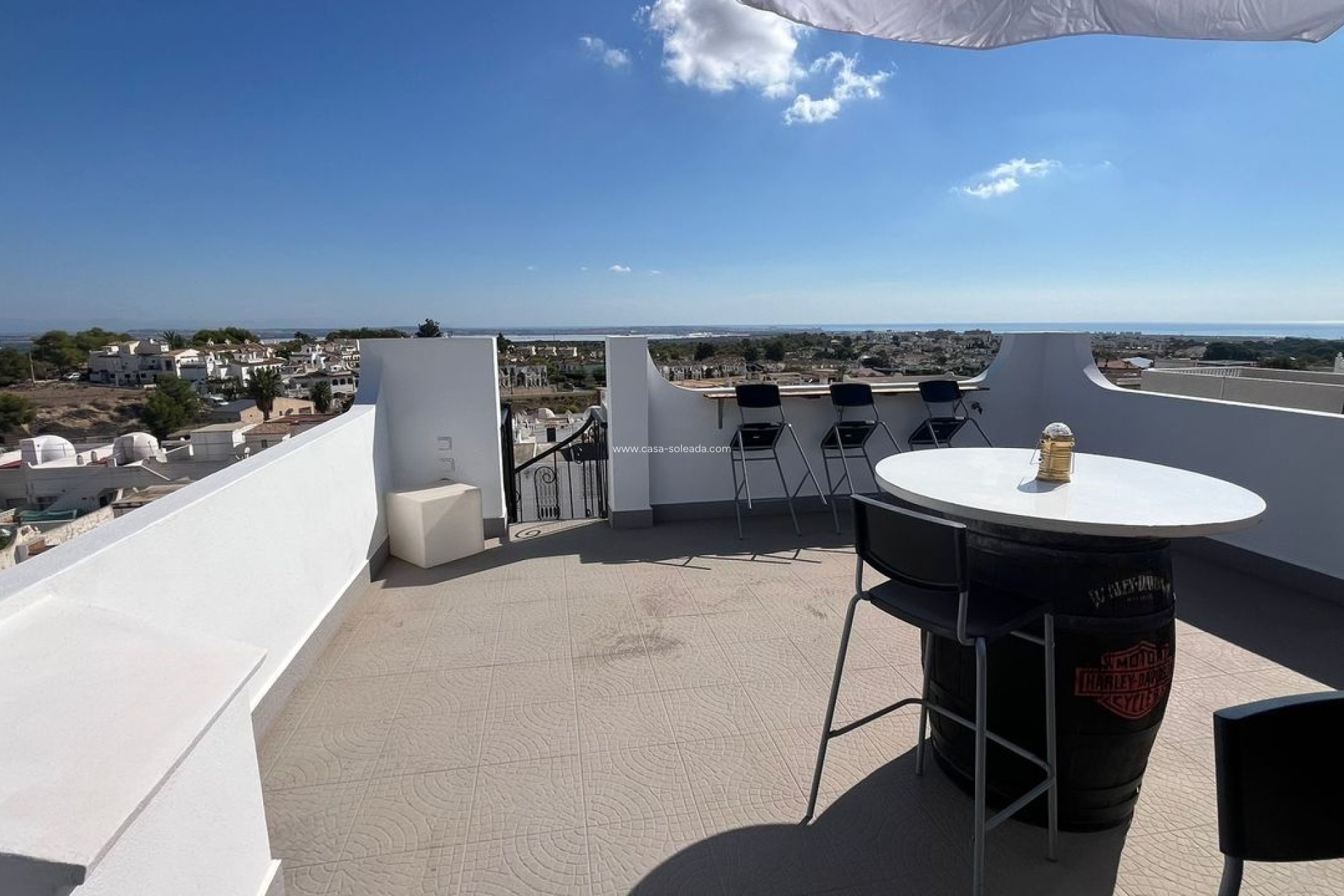 Resale - Townhouse - El Galan