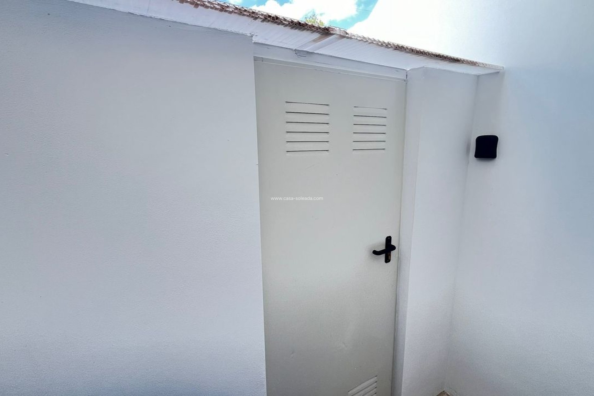 Resale - Townhouse - El Galan