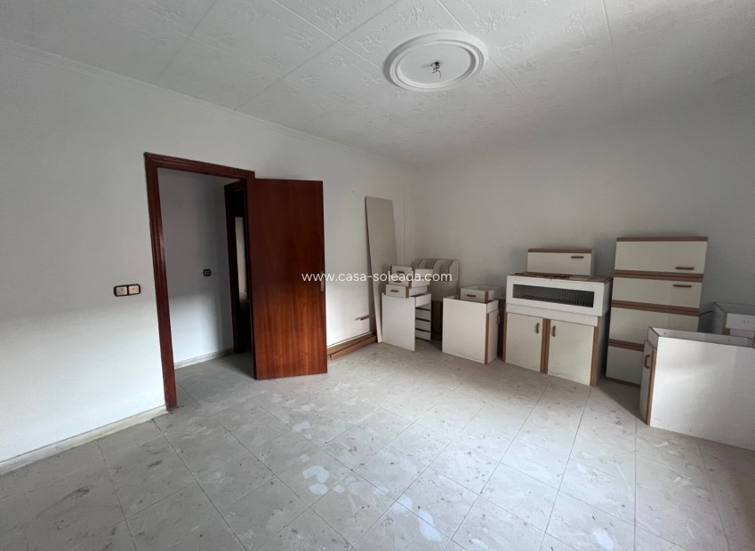 Resale - Townhouse - Jacarilla