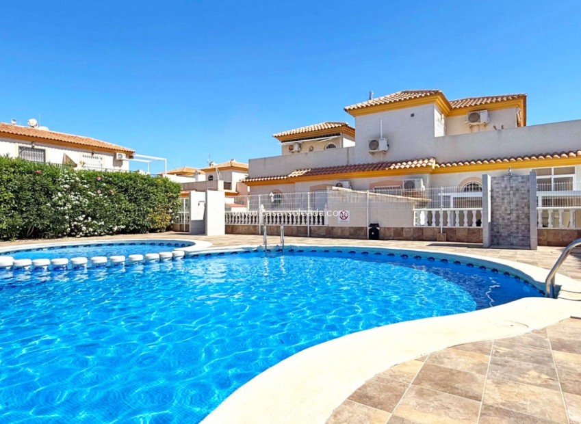 Resale - Townhouse - Orihuela Costa - Costa Blanca