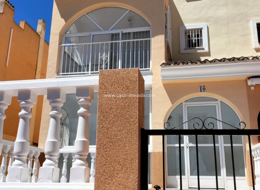 Resale - Townhouse - Orihuela Costa - Costa Blanca