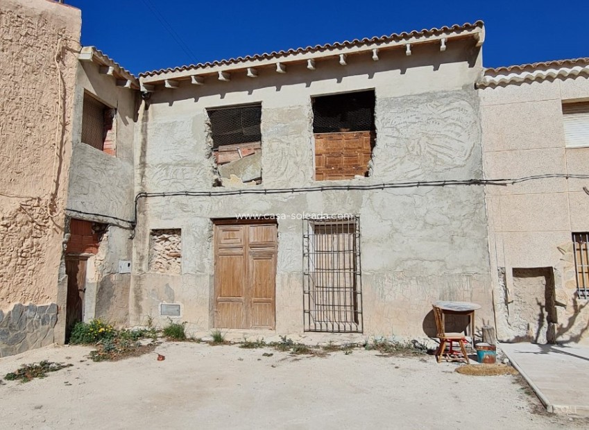 Resale - Townhouse - Pinoso - Inland