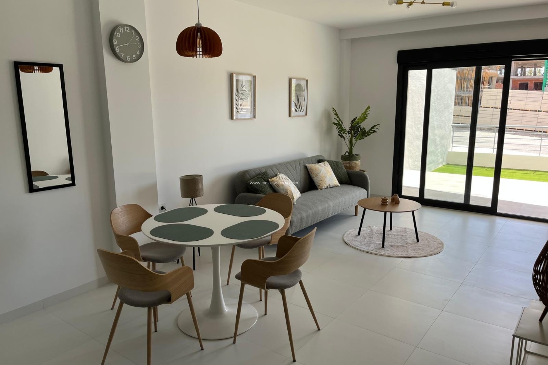 Resale - Townhouse - San Miguel de Salinas - Inland