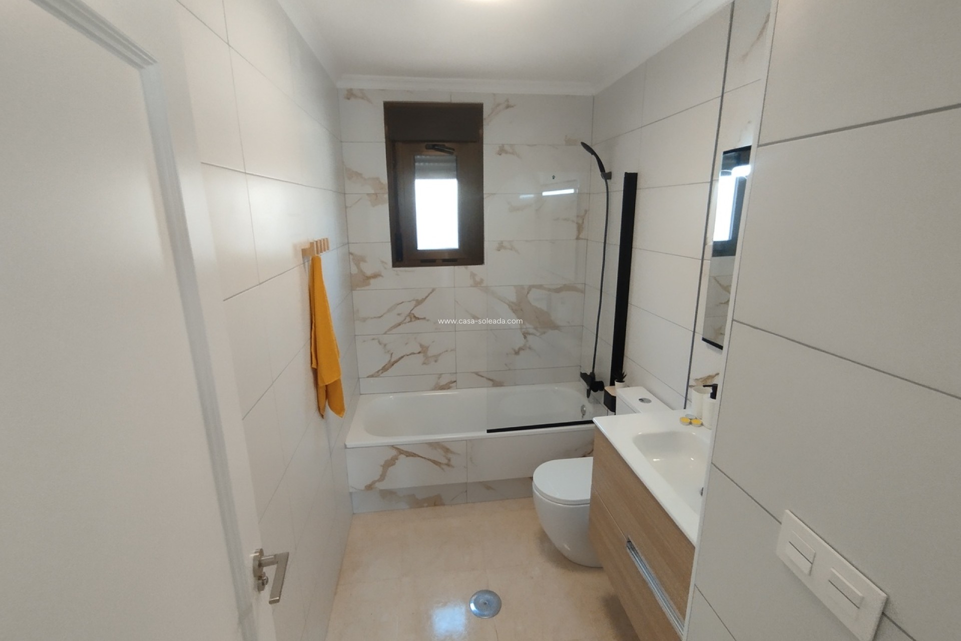 Resale - Townhouse - San Miguel de Salinas