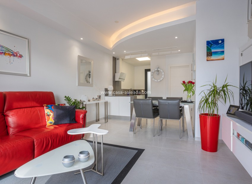 Resale - Townhouse - Villamartin - Villamartín