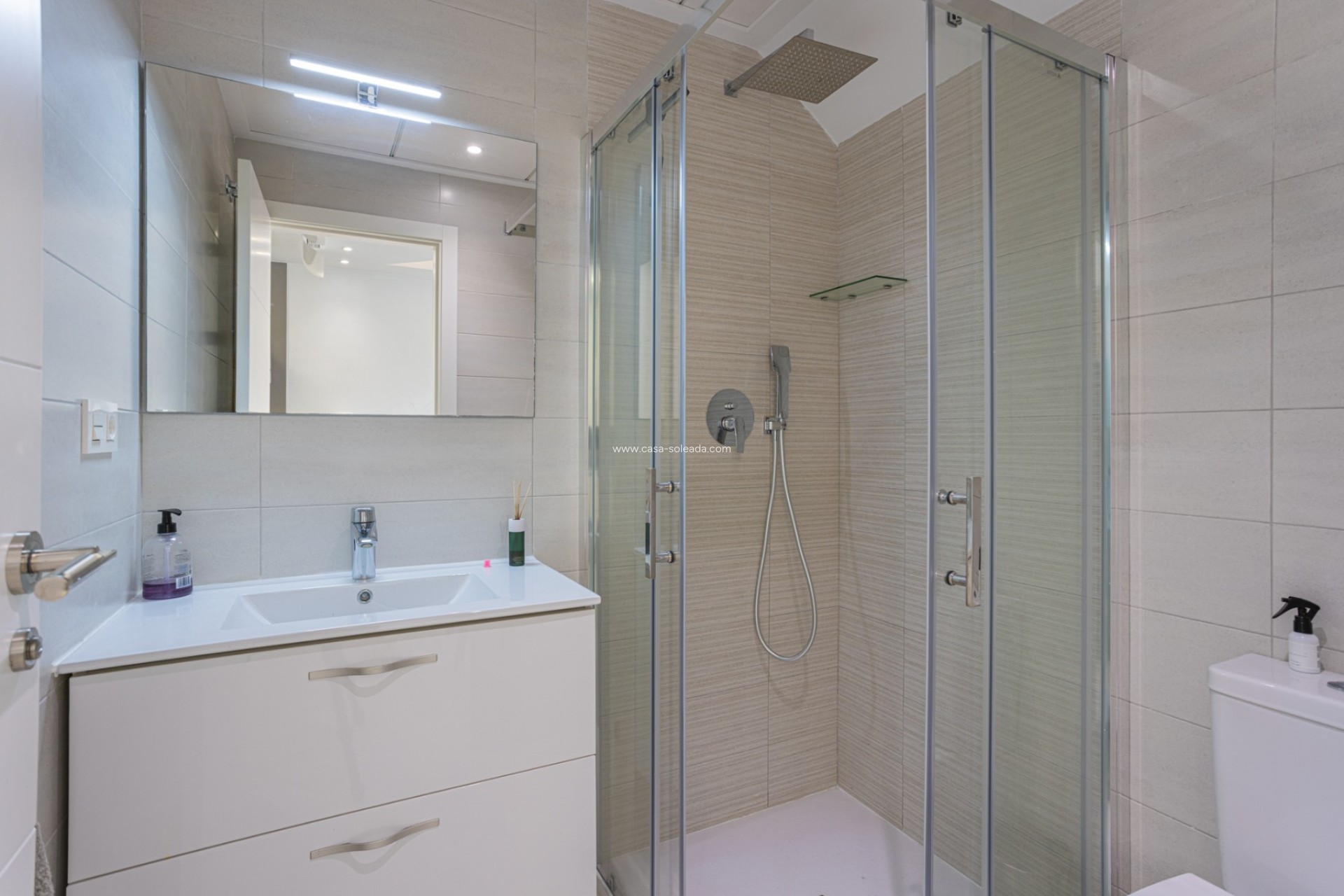 Resale - Townhouse - Villamartin - Villamartín