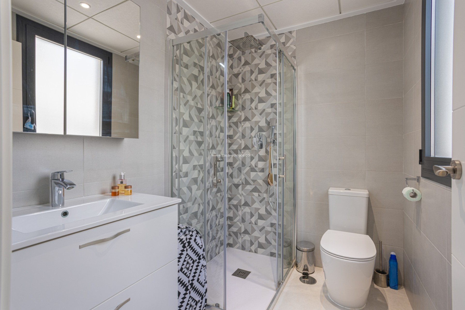 Resale - Townhouse - Villamartin - Villamartín