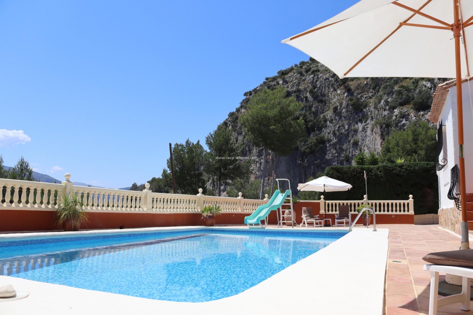 Resale - Villa - Alcalalí - Inland