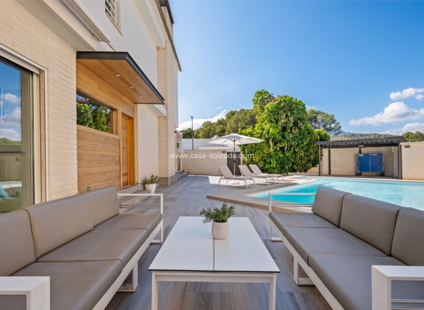 Resale - Villa - Alfas del Pí - Costa Blanca