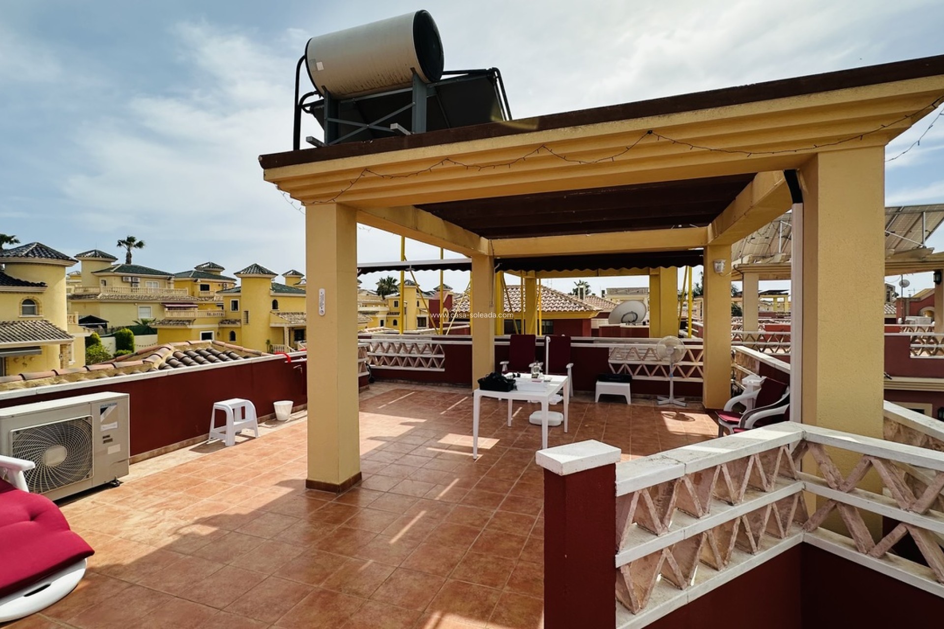 Resale - Villa - Algorfa