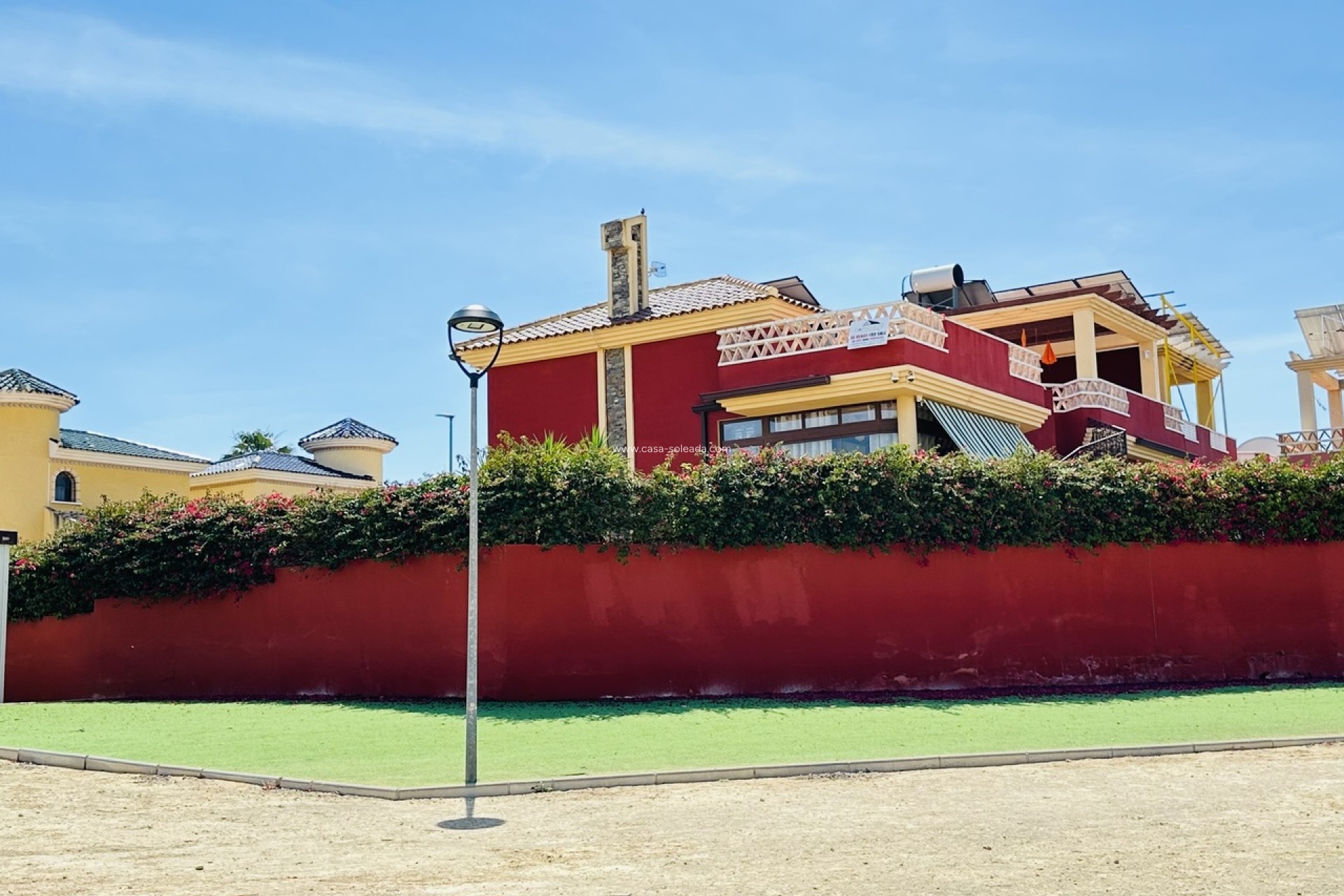 Resale - Villa - Algorfa