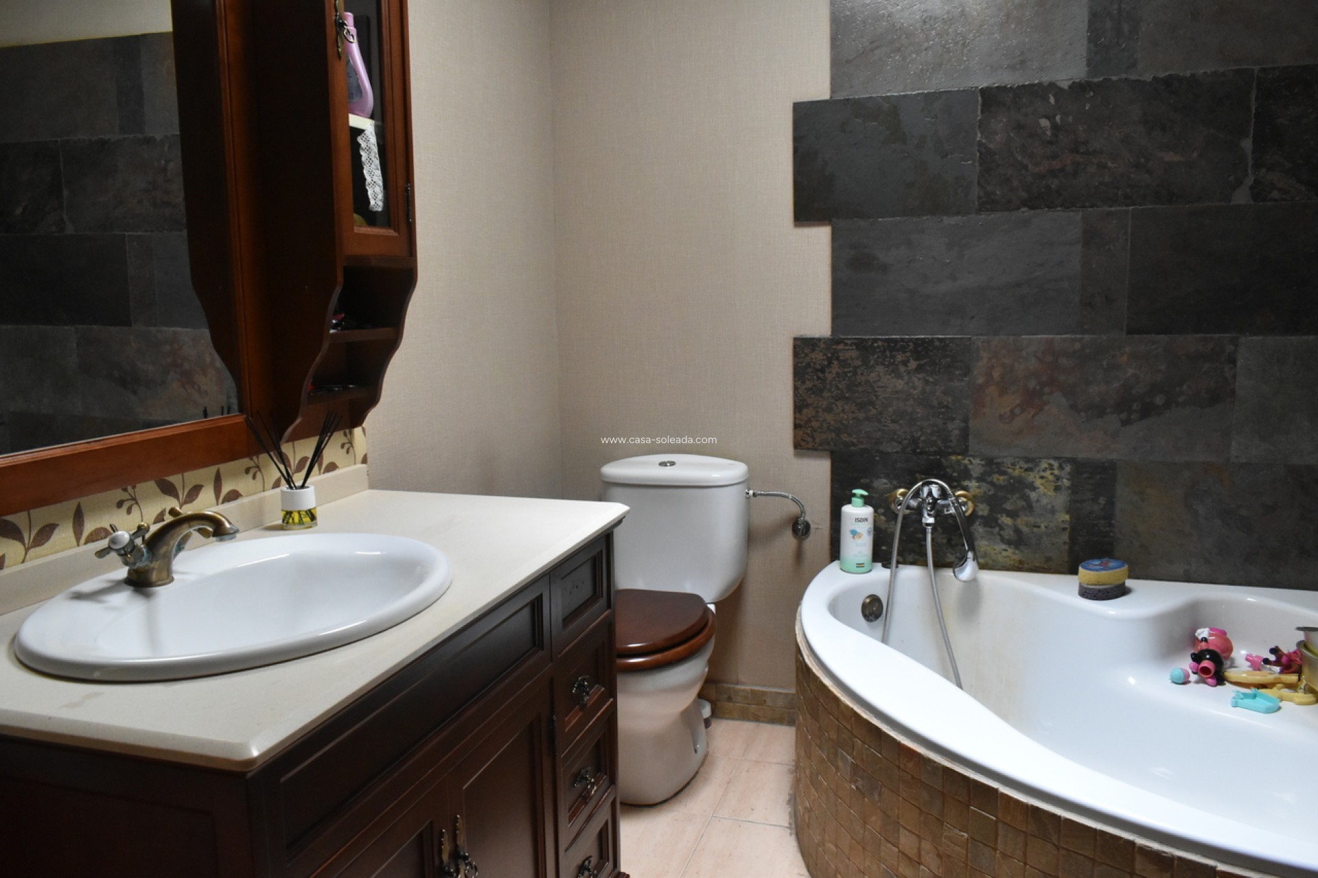 Resale - Villa - Algorfa