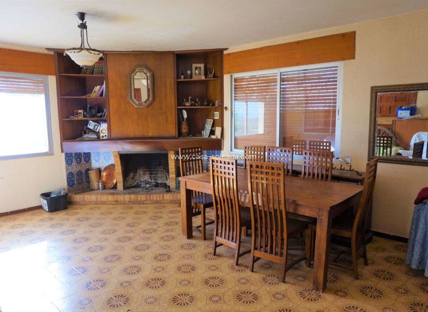 Resale - Villa - Balsicas