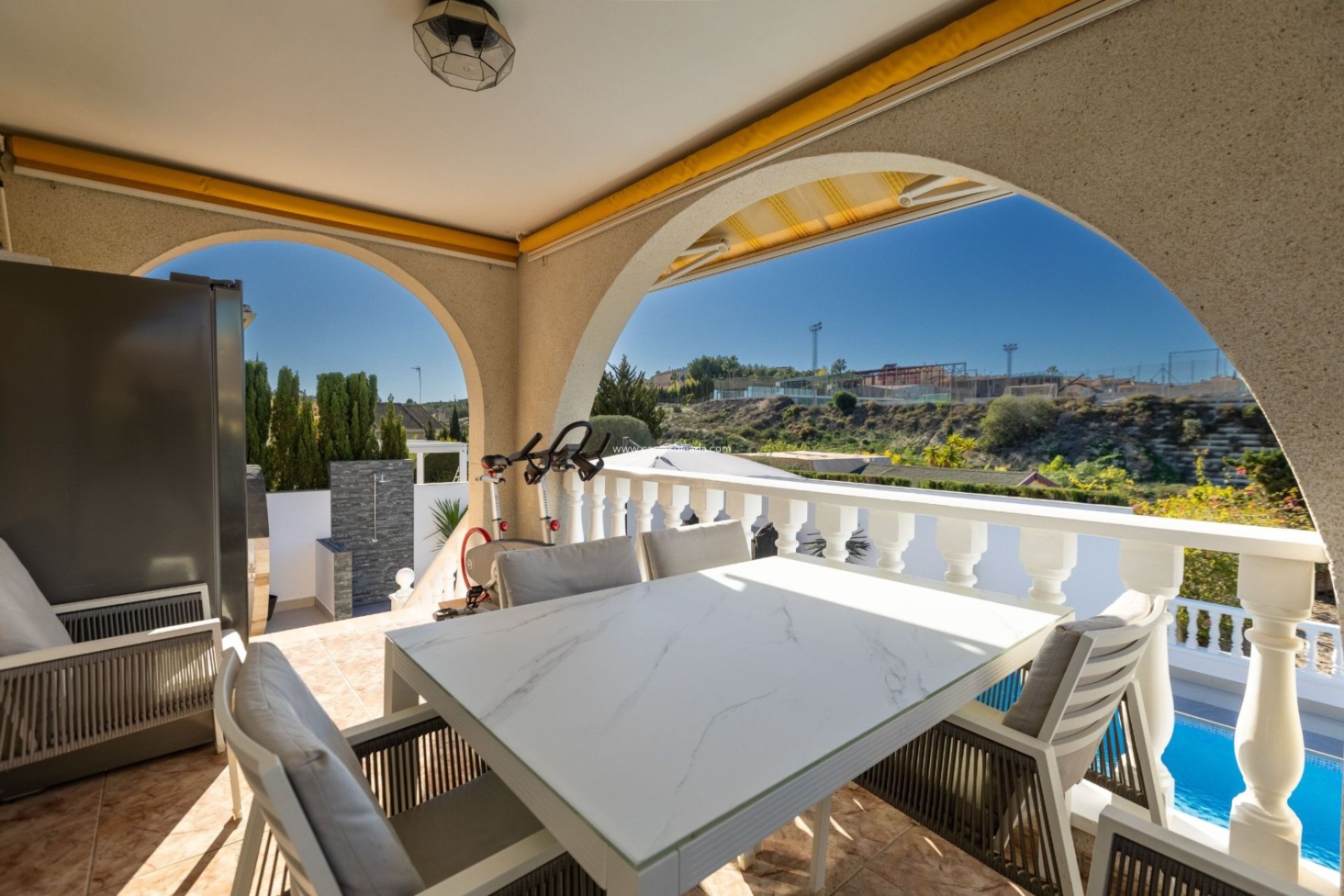 Resale - Villa - Benijofar