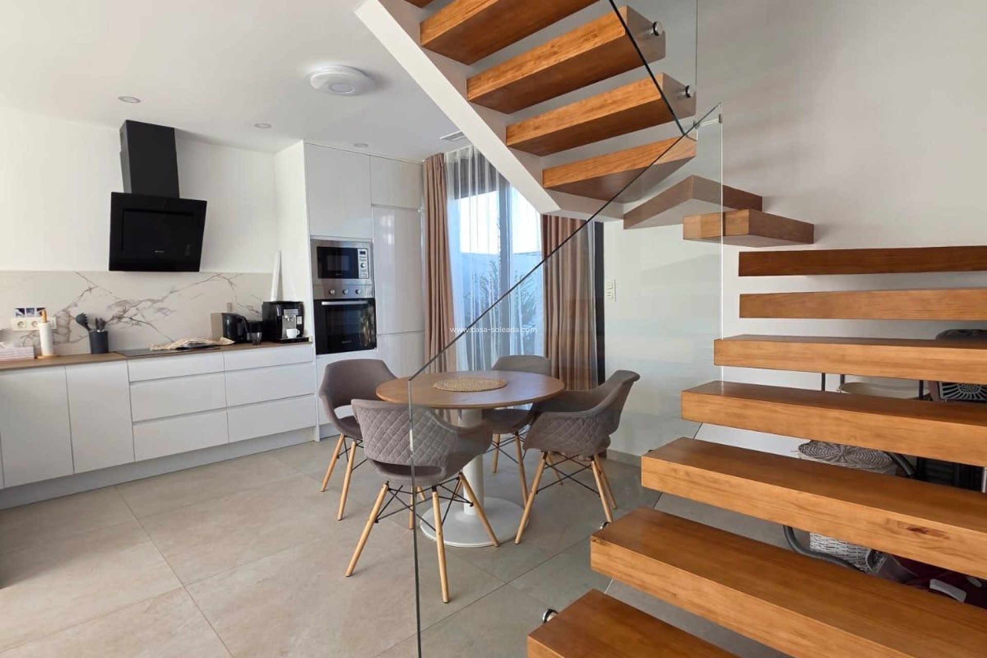 Resale - Villa - Benijofar