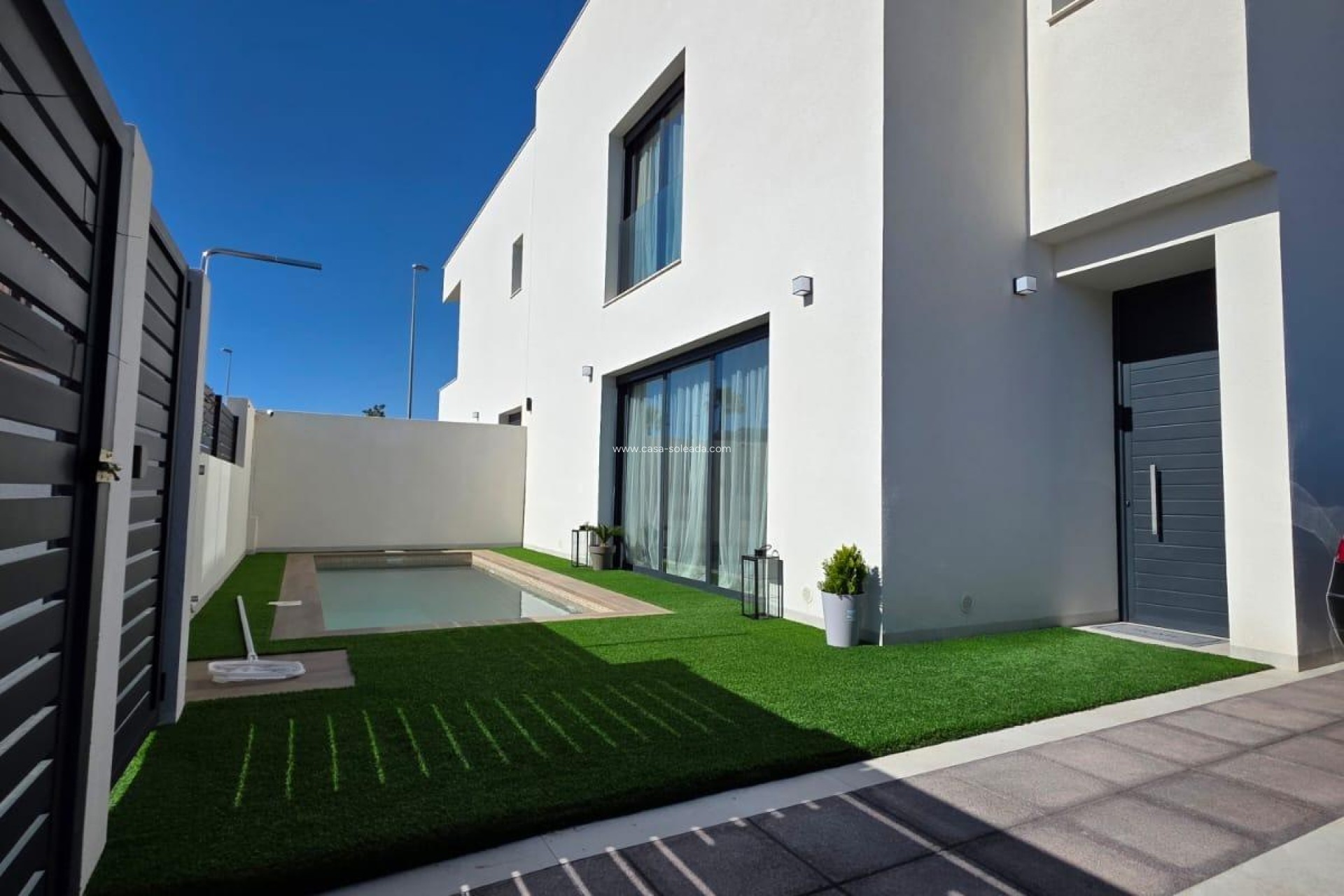 Resale - Villa - Benijofar