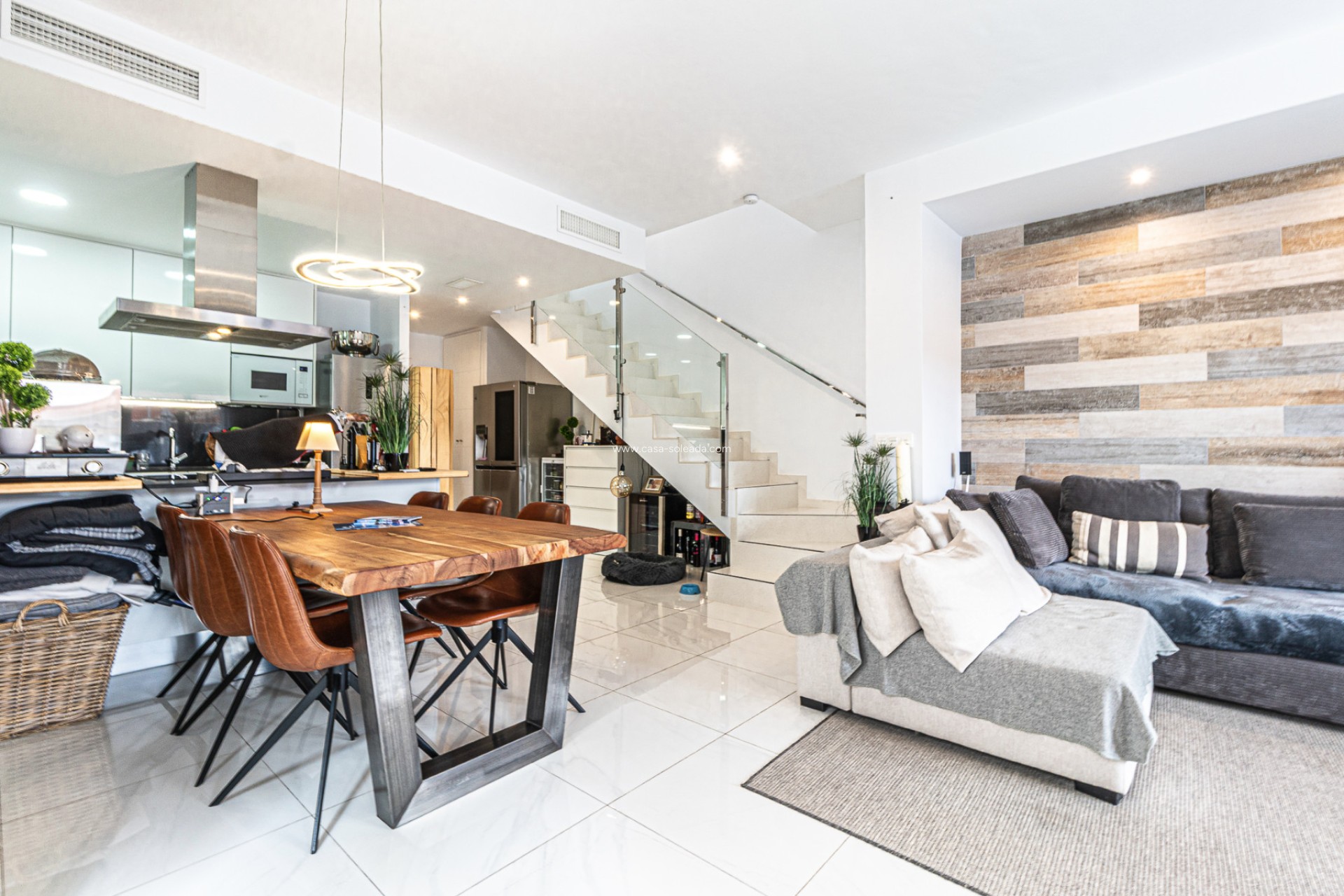 Resale - Villa - Bigastro