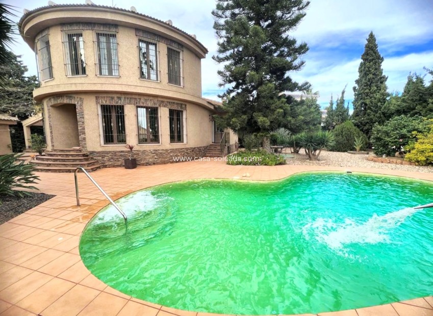 Resale - Villa - Ciudad Quesada