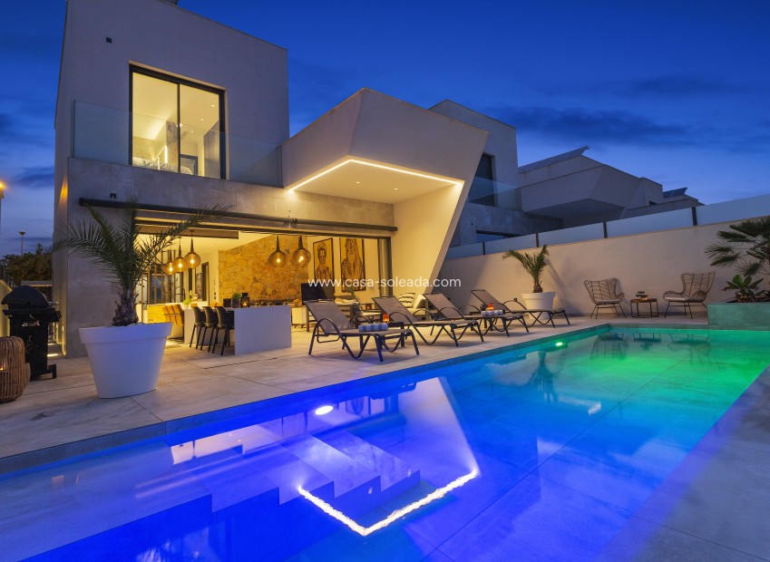 Resale - Villa - Ciudad Quesada