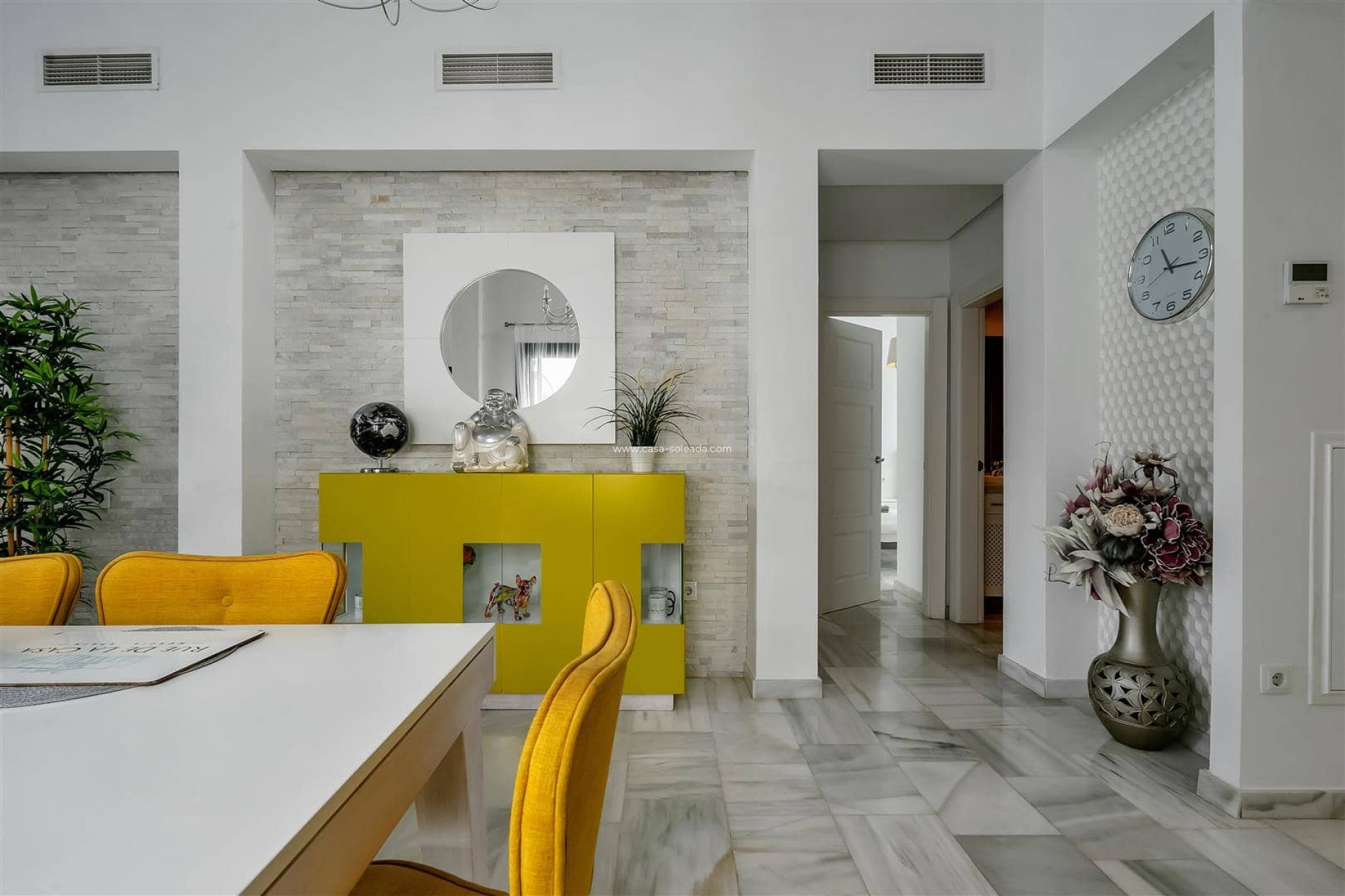 Resale - Villa - El Valle Golf Resort - Inland
