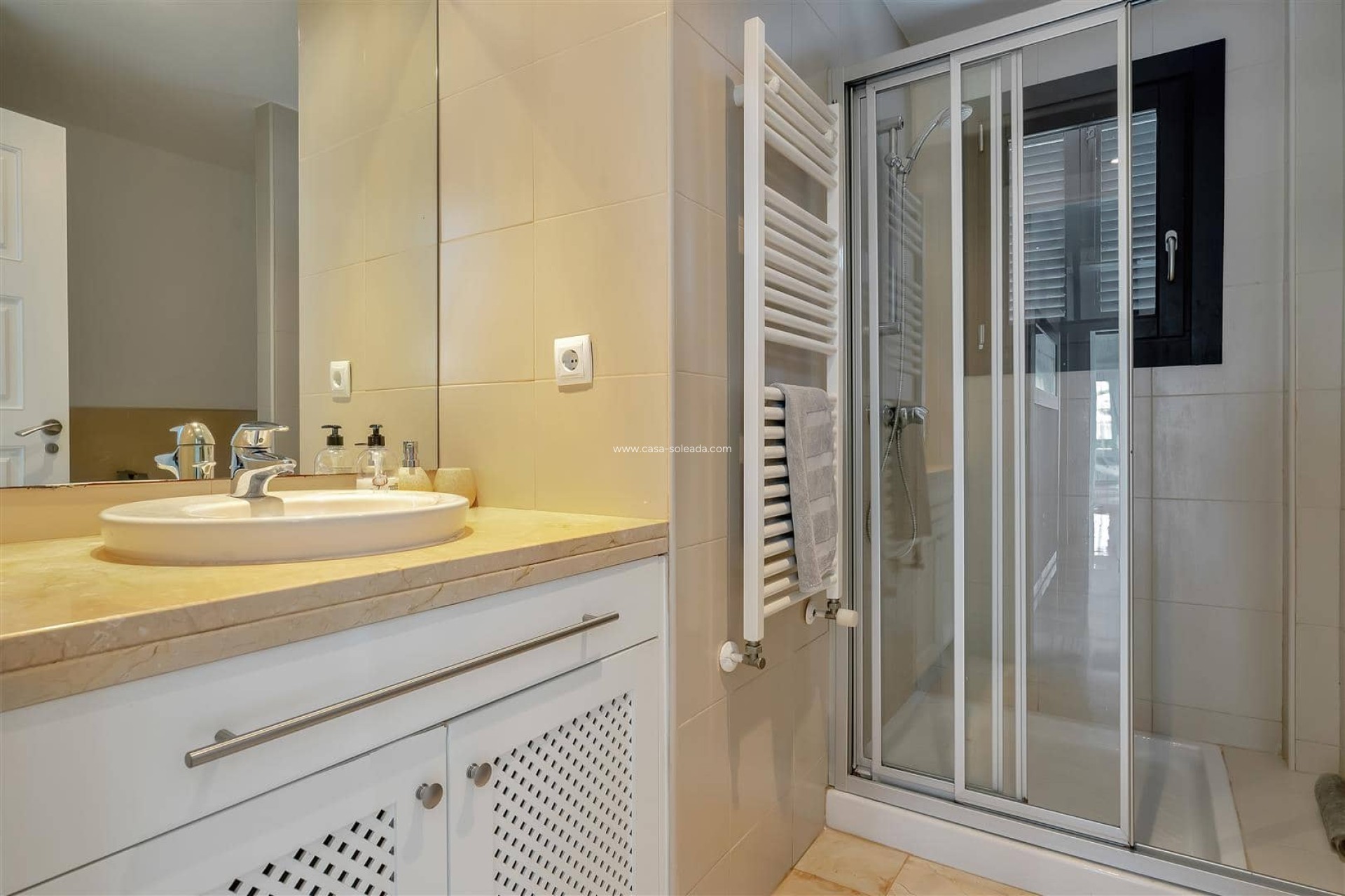 Resale - Villa - El Valle Golf Resort - Inland