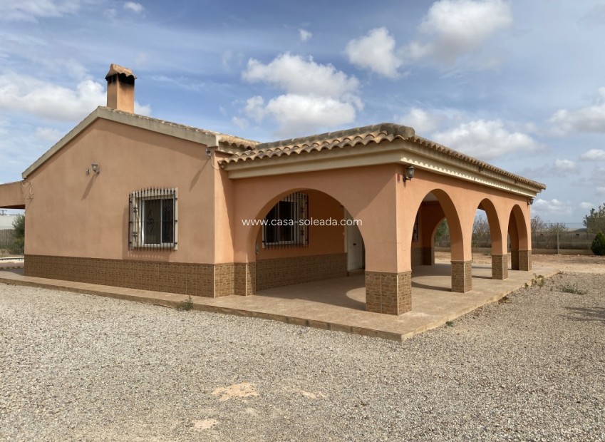 Resale - Villa - Fuente Alamo
