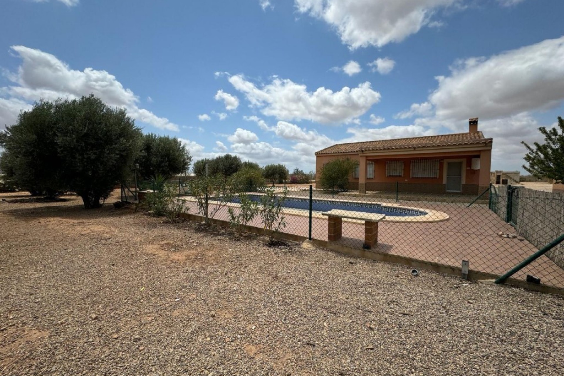 Resale - Villa - Fuente Alamo