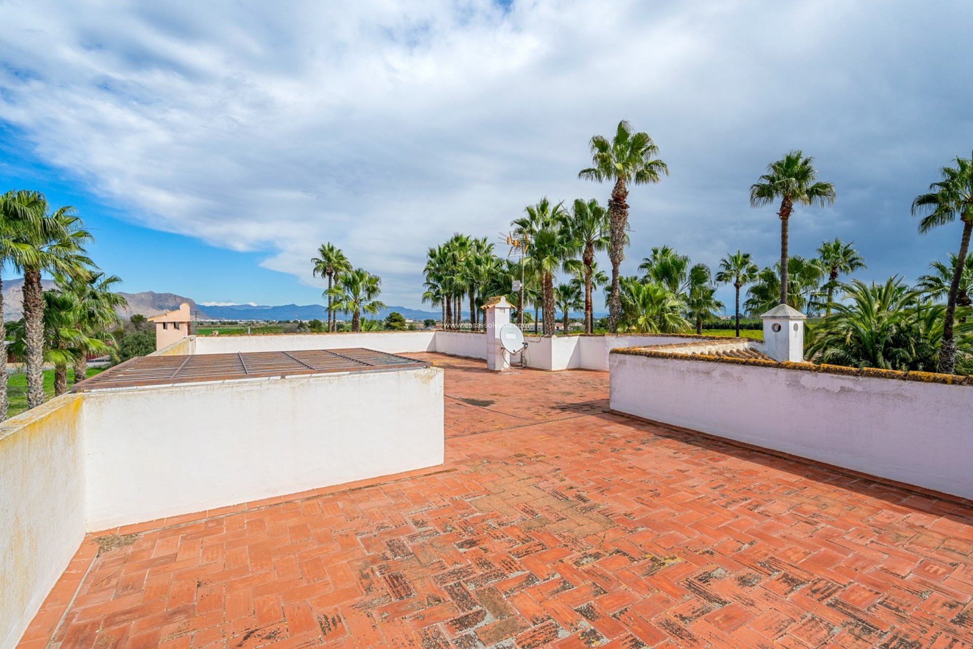 Resale - Villa - Jacarilla