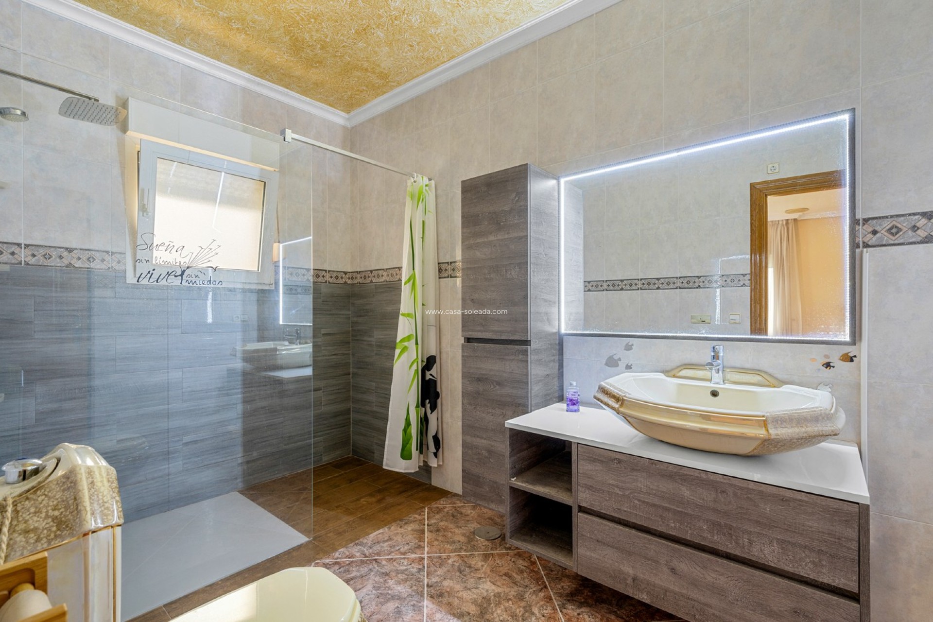 Resale - Villa - Jacarilla